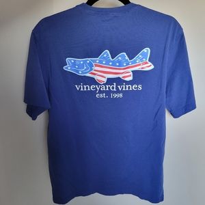 Vineyard Vines T-shirt